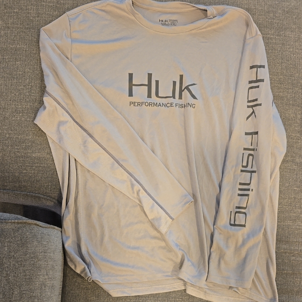 Huk Men's Light Gray Long Sleeve Performance Tee